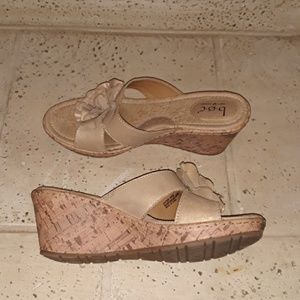 NWOT BOC Sandals
